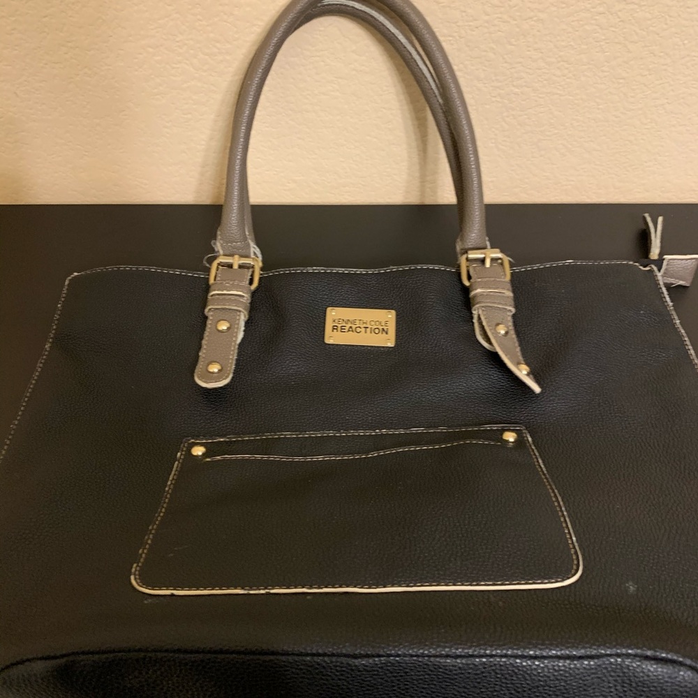 Kenneth Cole reaction purse